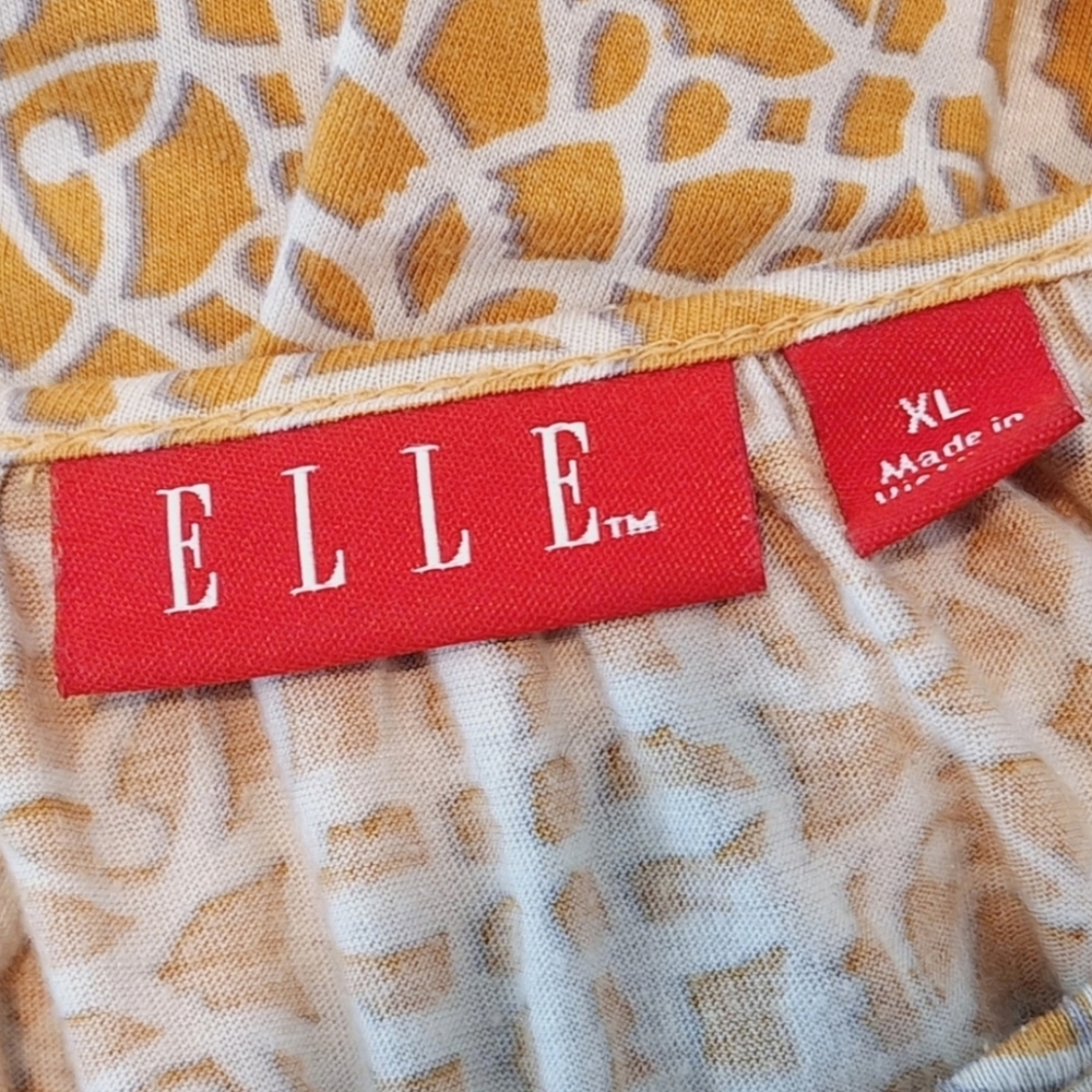 Elle ruffle sleeve top - Picture 4 of 5